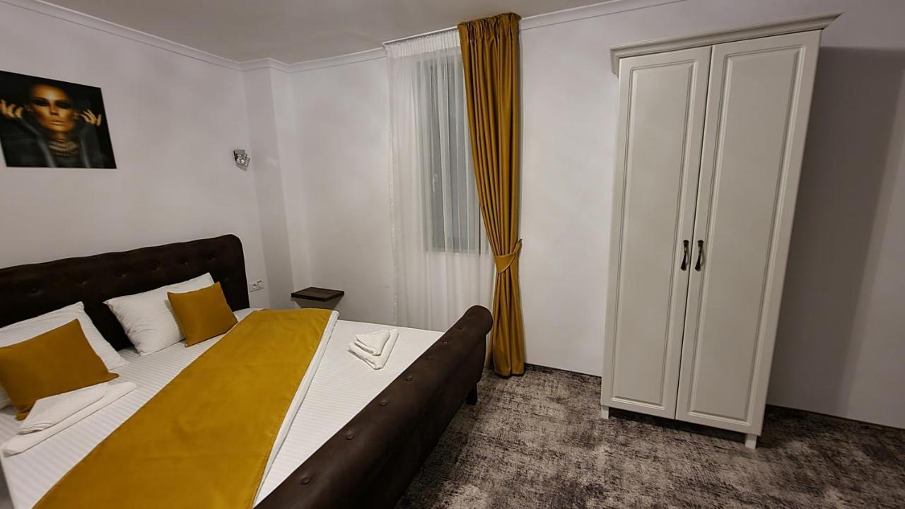 Vila Bun Băile Felix Exteriör bild
