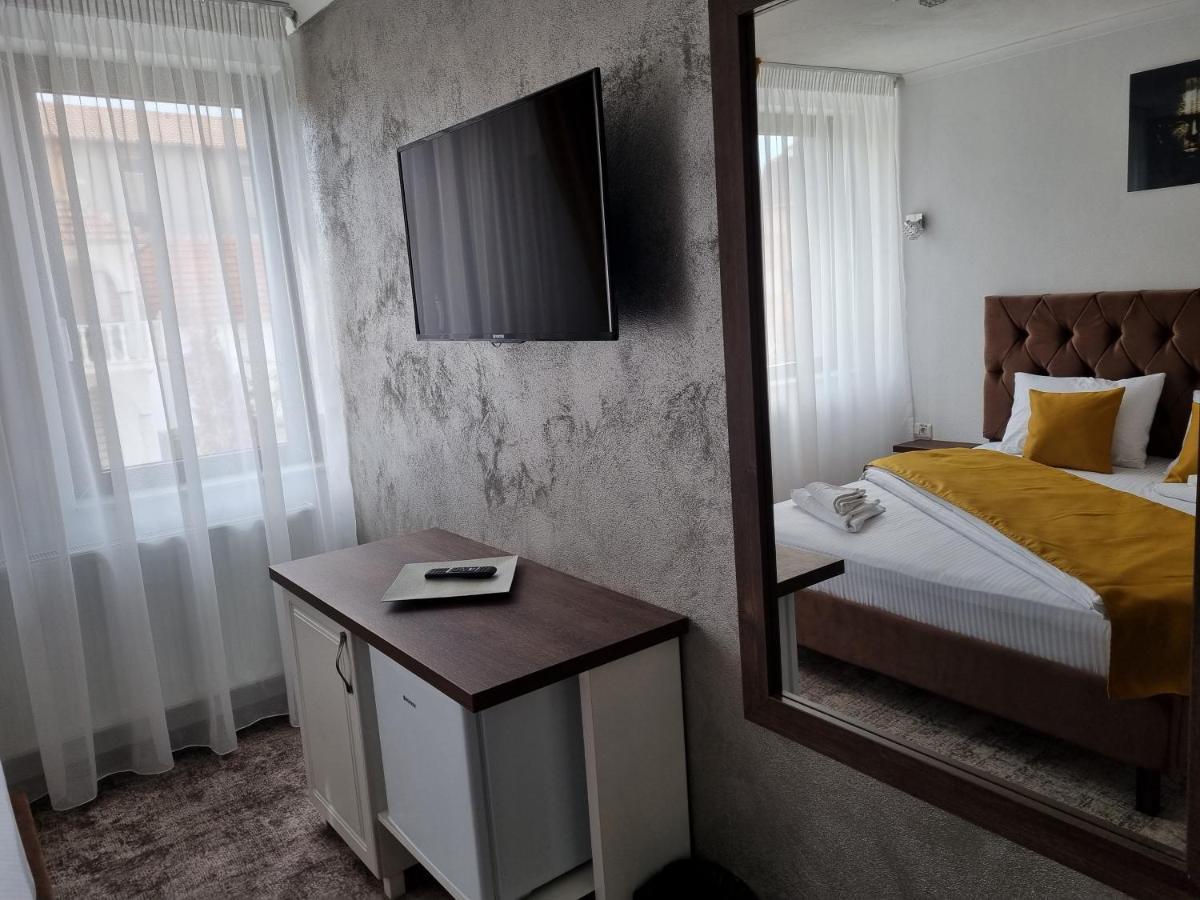 Vila Bun Băile Felix Exteriör bild