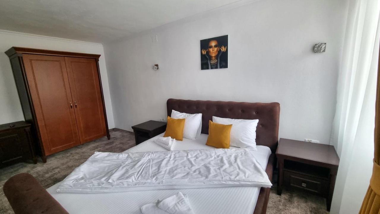 Vila Bun Băile Felix Exteriör bild