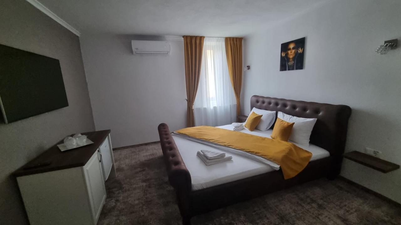 Vila Bun Băile Felix Exteriör bild