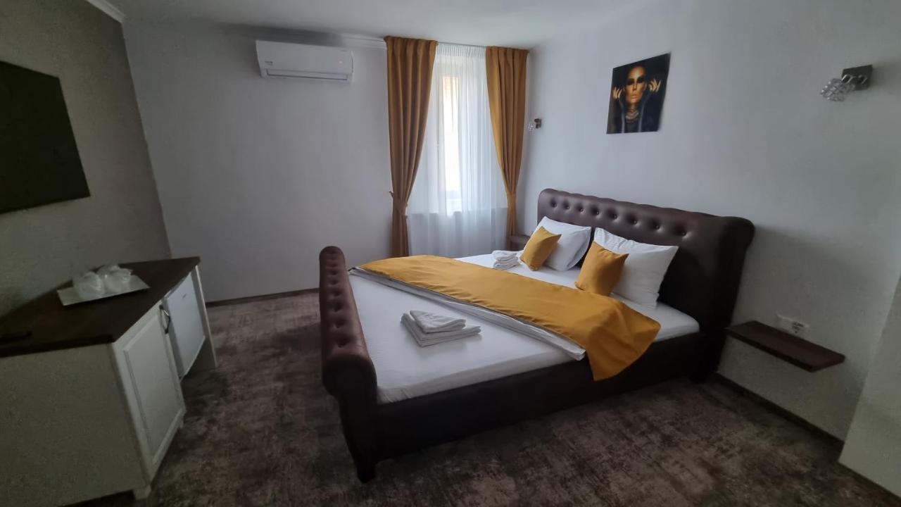 Vila Bun Băile Felix Exteriör bild